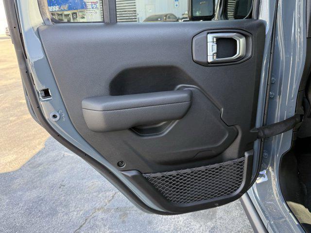 new 2025 Jeep Wrangler car, priced at $49,865