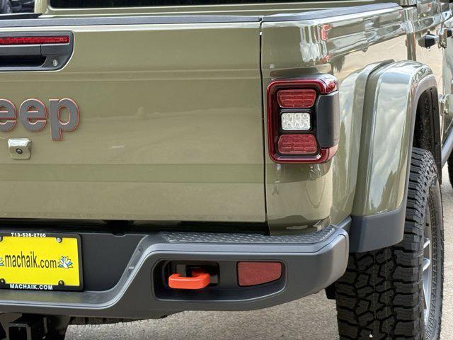 new 2025 Jeep Gladiator car, priced at $46,048