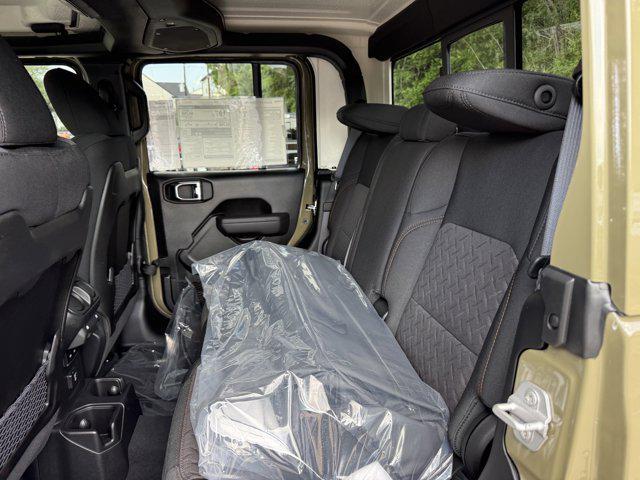 new 2025 Jeep Gladiator car, priced at $46,048