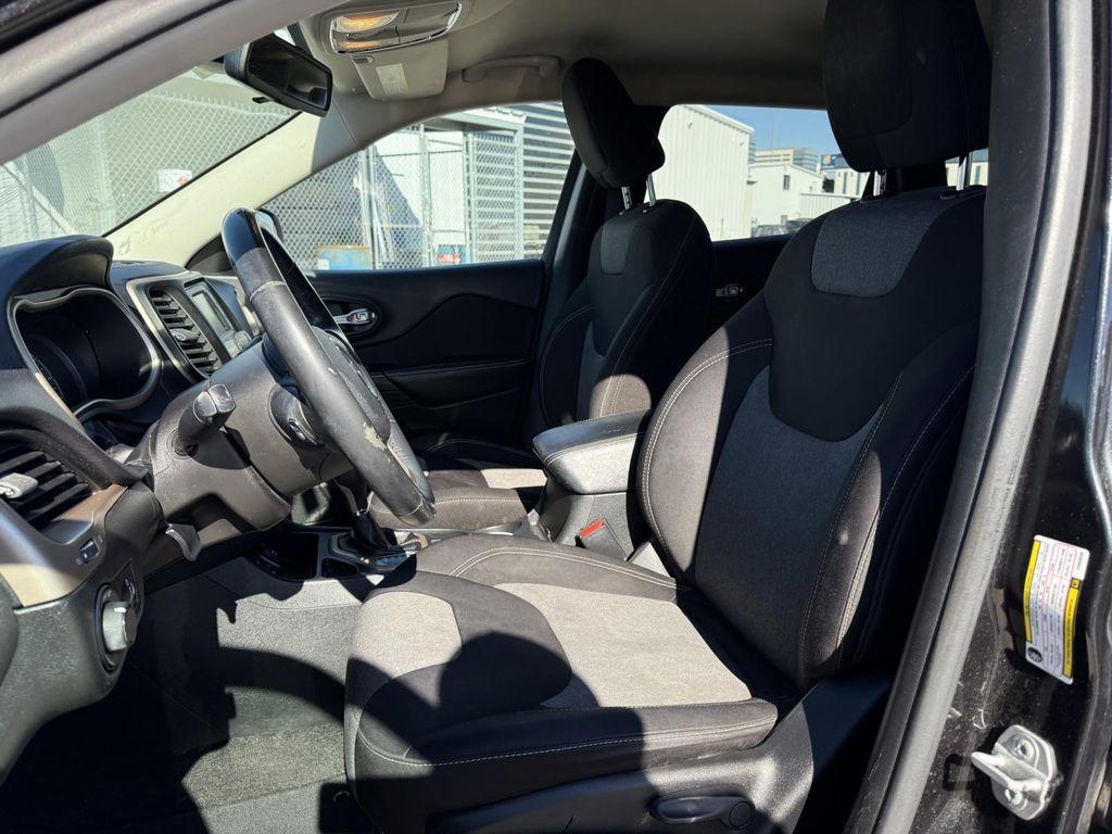used 2015 Jeep Cherokee car, priced at $11,500