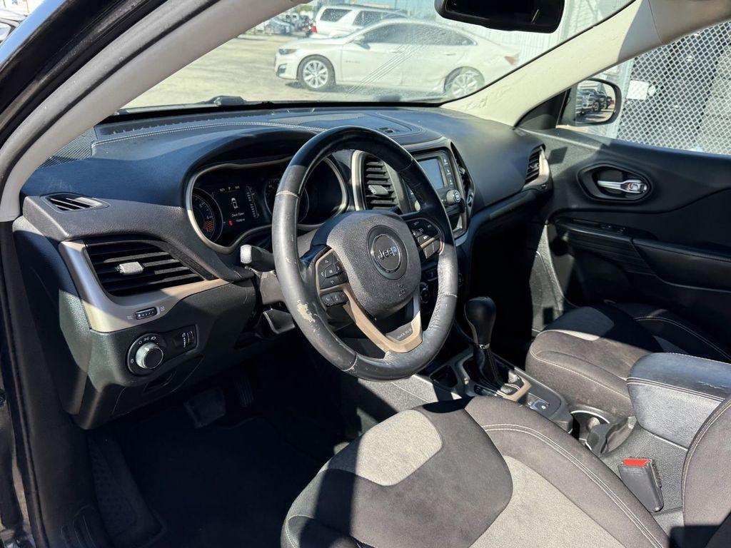 used 2015 Jeep Cherokee car, priced at $11,500