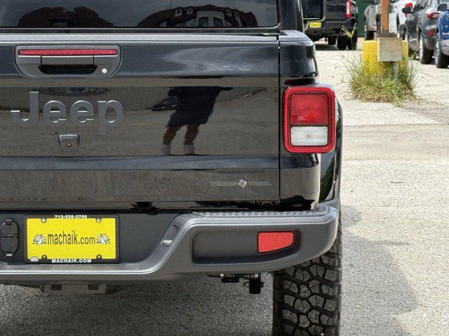 new 2025 Jeep Gladiator car, priced at $41,639