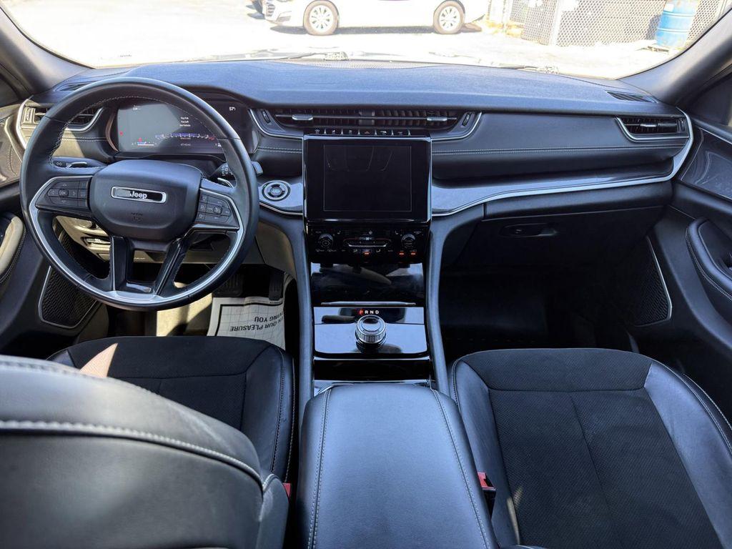 used 2022 Jeep Grand Cherokee car, priced at $29,000