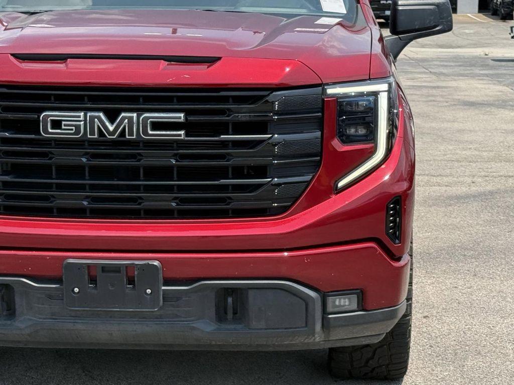used 2022 GMC Sierra 1500 car, priced at $37,000