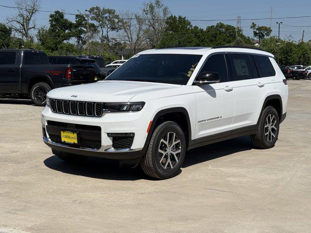 new 2025 Jeep Grand Cherokee L car, priced at $42,721