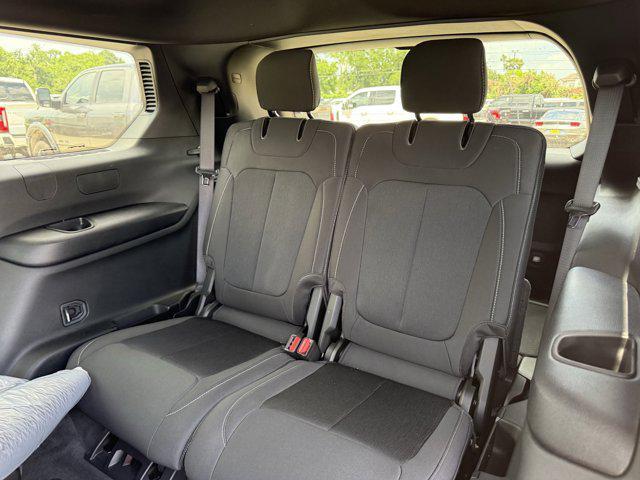 new 2025 Jeep Grand Cherokee L car, priced at $35,831