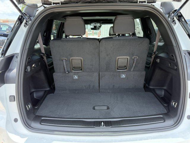 new 2025 Jeep Grand Cherokee L car, priced at $35,831