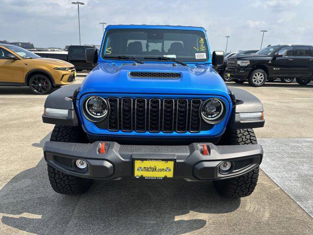 new 2024 Jeep Gladiator car, priced at $44,620