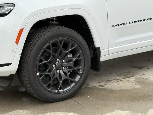 new 2025 Jeep Grand Cherokee L car, priced at $55,679