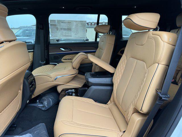 new 2025 Jeep Grand Cherokee L car, priced at $55,679