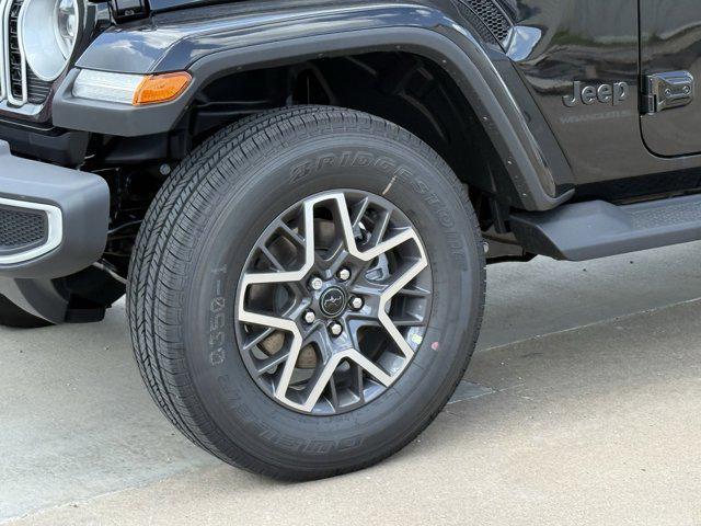 new 2025 Jeep Wrangler car, priced at $48,213