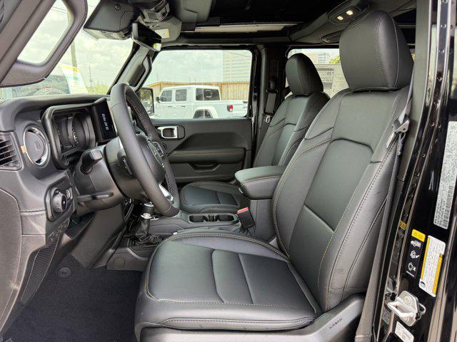 new 2025 Jeep Wrangler car, priced at $51,086