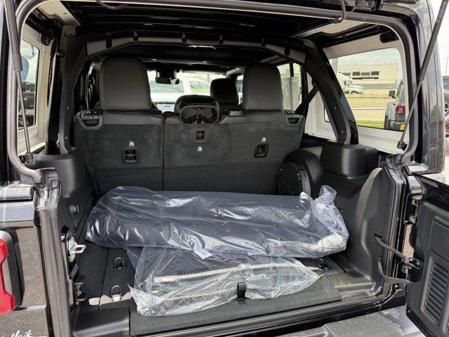 new 2025 Jeep Wrangler car, priced at $51,086
