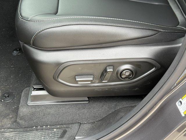 new 2025 Jeep Grand Cherokee L car, priced at $39,260