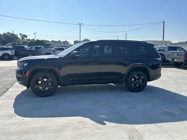 new 2024 Jeep Grand Cherokee L car, priced at $40,171