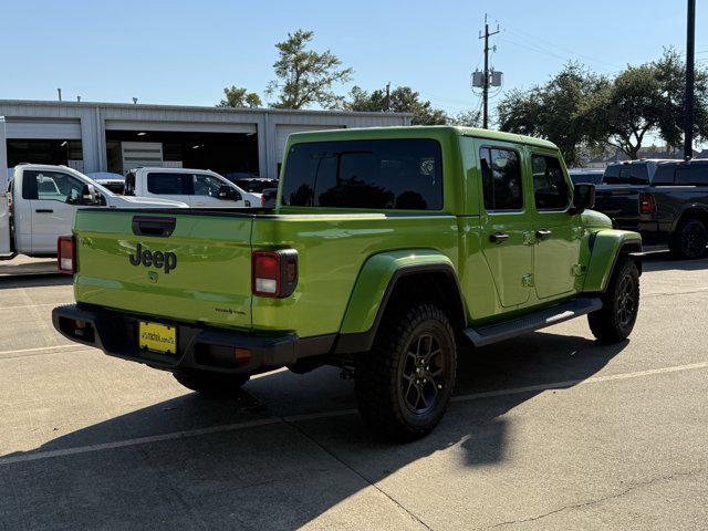 new 2025 Jeep Gladiator car, priced at $41,846