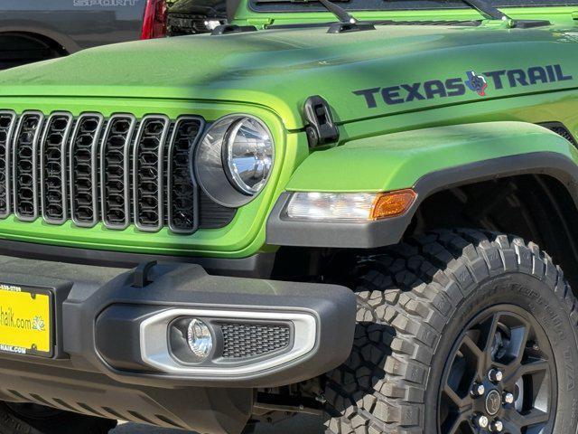 new 2025 Jeep Gladiator car, priced at $41,846