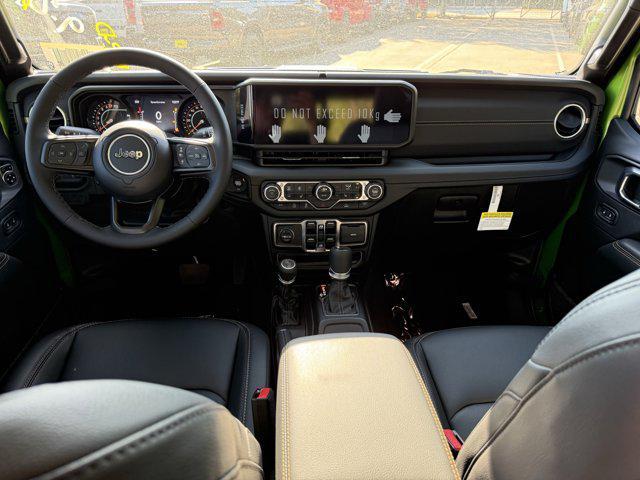 new 2025 Jeep Gladiator car, priced at $41,846