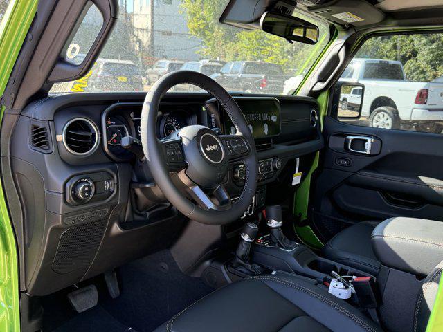new 2025 Jeep Gladiator car, priced at $41,846