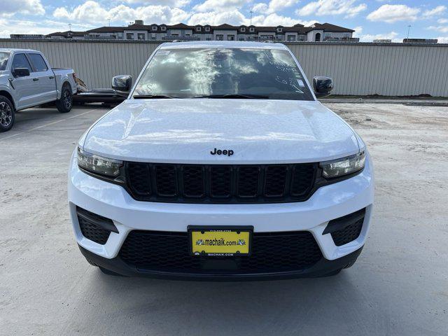 new 2024 Jeep Grand Cherokee car, priced at $35,798