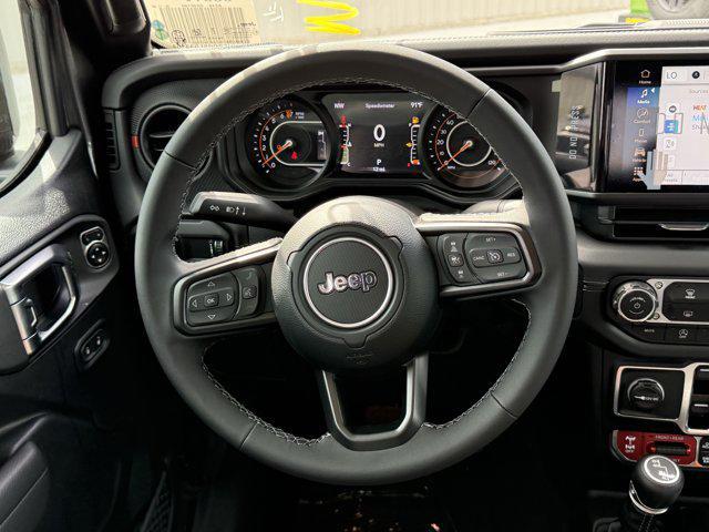 new 2025 Jeep Gladiator car, priced at $45,014