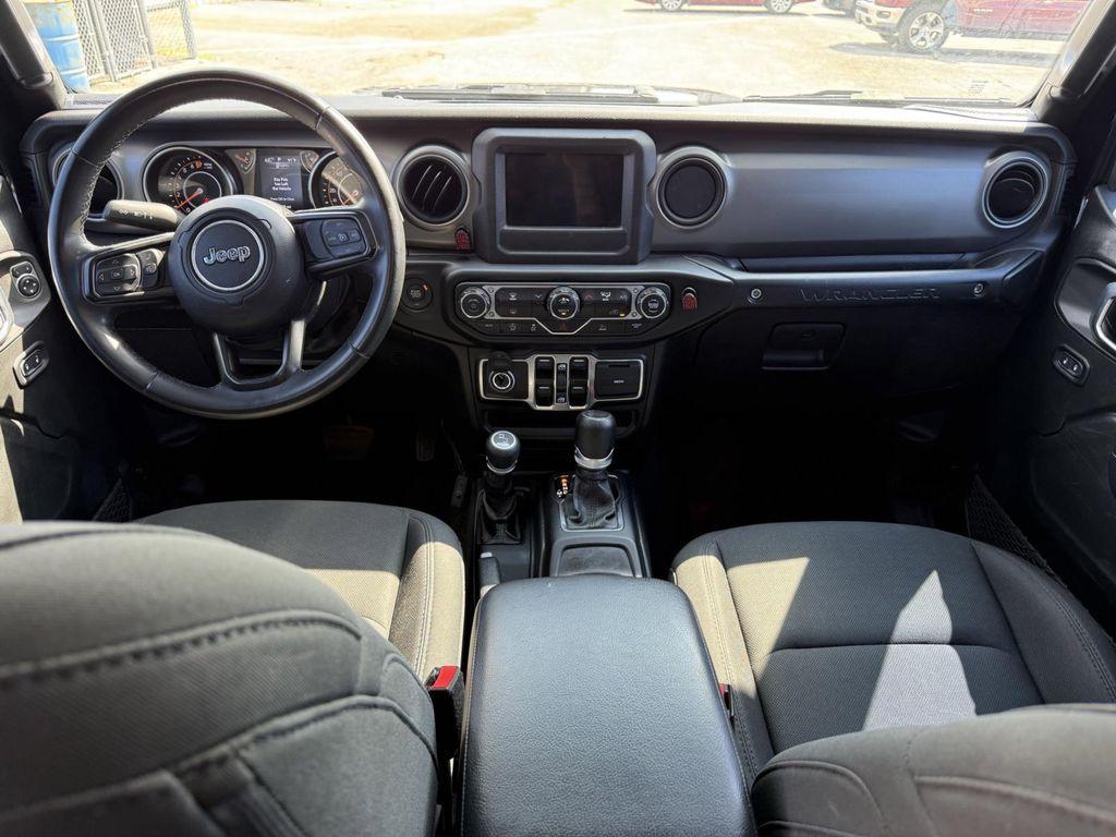 used 2022 Jeep Wrangler Unlimited car, priced at $30,000