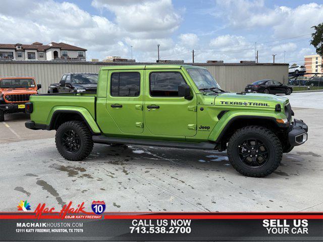 new 2025 Jeep Gladiator car, priced at $37,868
