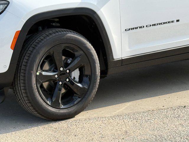 new 2025 Jeep Grand Cherokee car, priced at $41,849