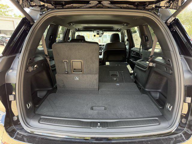 new 2025 Jeep Grand Cherokee L car, priced at $39,885