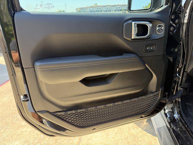 new 2025 Jeep Wrangler car, priced at $95,374