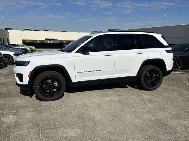 new 2024 Jeep Grand Cherokee car, priced at $36,979