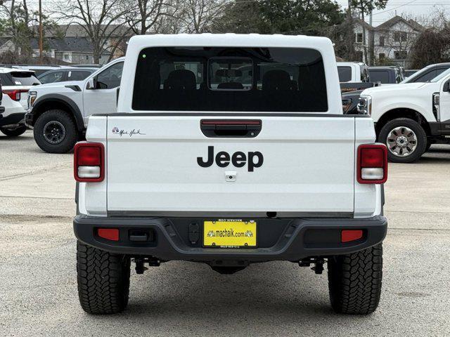 new 2025 Jeep Gladiator car, priced at $35,827