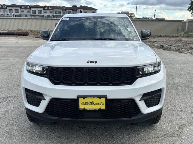 new 2024 Jeep Grand Cherokee car, priced at $35,778