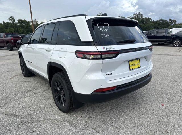 new 2024 Jeep Grand Cherokee car, priced at $35,778