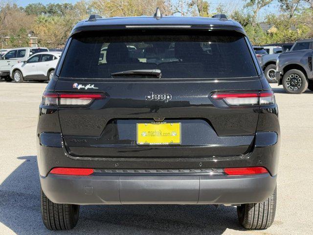 new 2025 Jeep Grand Cherokee L car, priced at $37,584