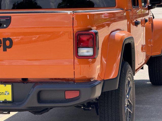 new 2025 Jeep Gladiator car, priced at $41,108
