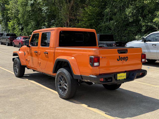new 2025 Jeep Gladiator car, priced at $41,108