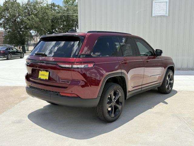 new 2025 Jeep Grand Cherokee car, priced at $39,378