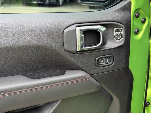 new 2025 Jeep Gladiator car, priced at $44,613