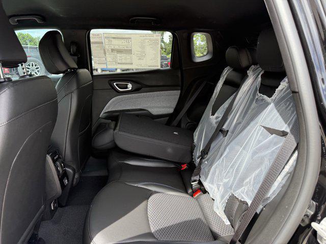new 2025 Jeep Compass car, priced at $25,037