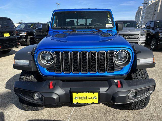 new 2024 Jeep Gladiator car, priced at $46,457