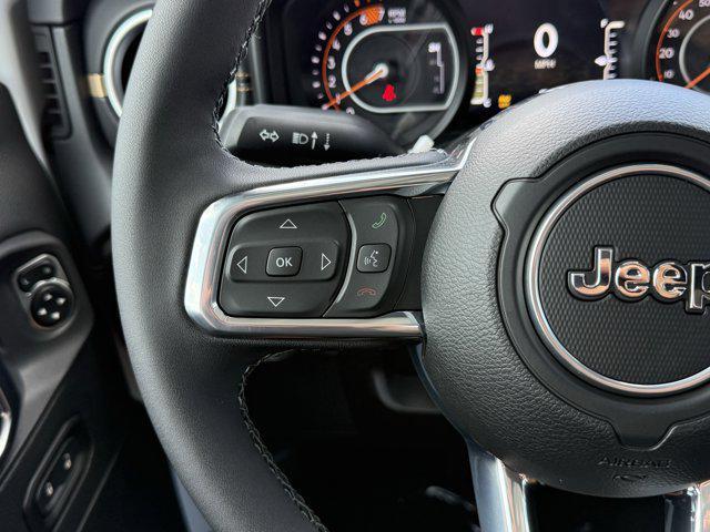 new 2025 Jeep Wrangler car, priced at $46,286