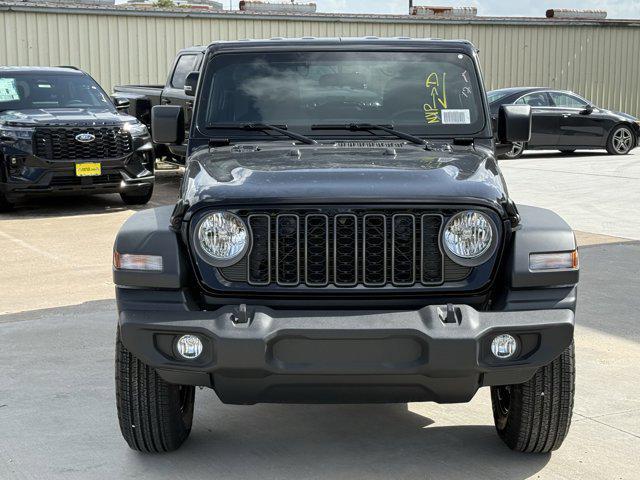 new 2025 Jeep Wrangler car, priced at $37,236