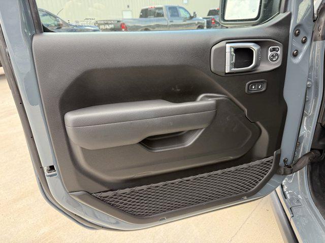 new 2025 Jeep Wrangler car, priced at $38,149