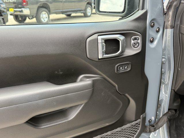 new 2025 Jeep Wrangler car, priced at $38,149