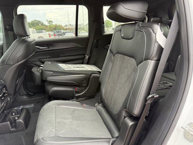 new 2025 Jeep Grand Cherokee L car, priced at $37,467