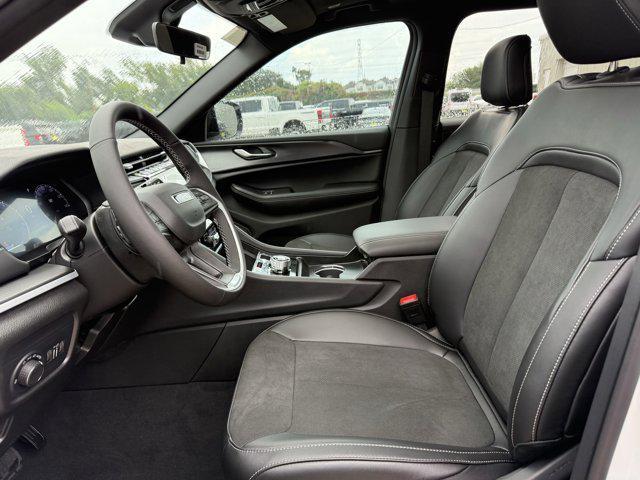 new 2025 Jeep Grand Cherokee L car, priced at $37,467