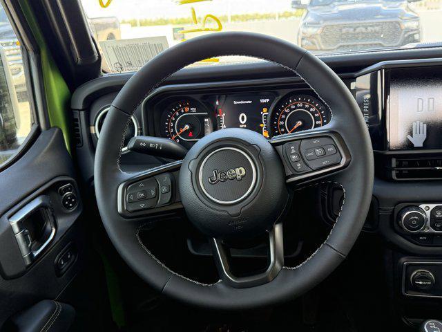 new 2025 Jeep Gladiator car, priced at $39,721