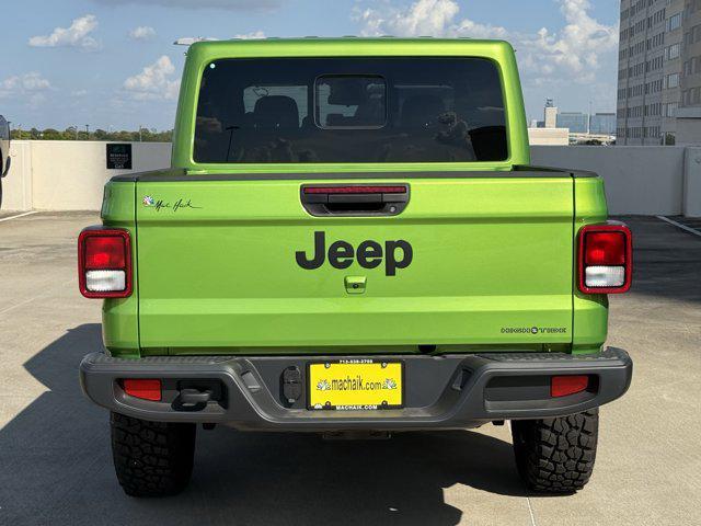new 2025 Jeep Gladiator car, priced at $39,721