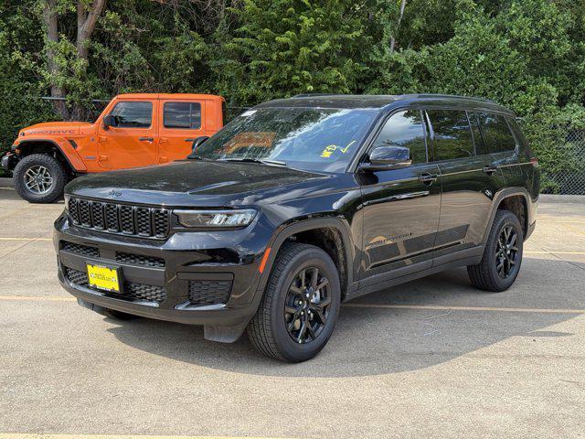 new 2025 Jeep Grand Cherokee L car, priced at $39,885